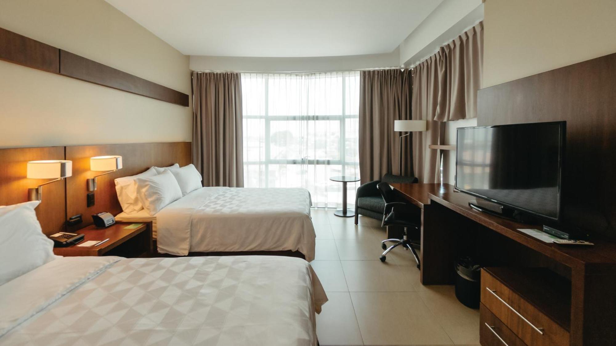 Holiday Inn Guayaquil Airport By Ihg Екстер'єр фото A room at the hotel